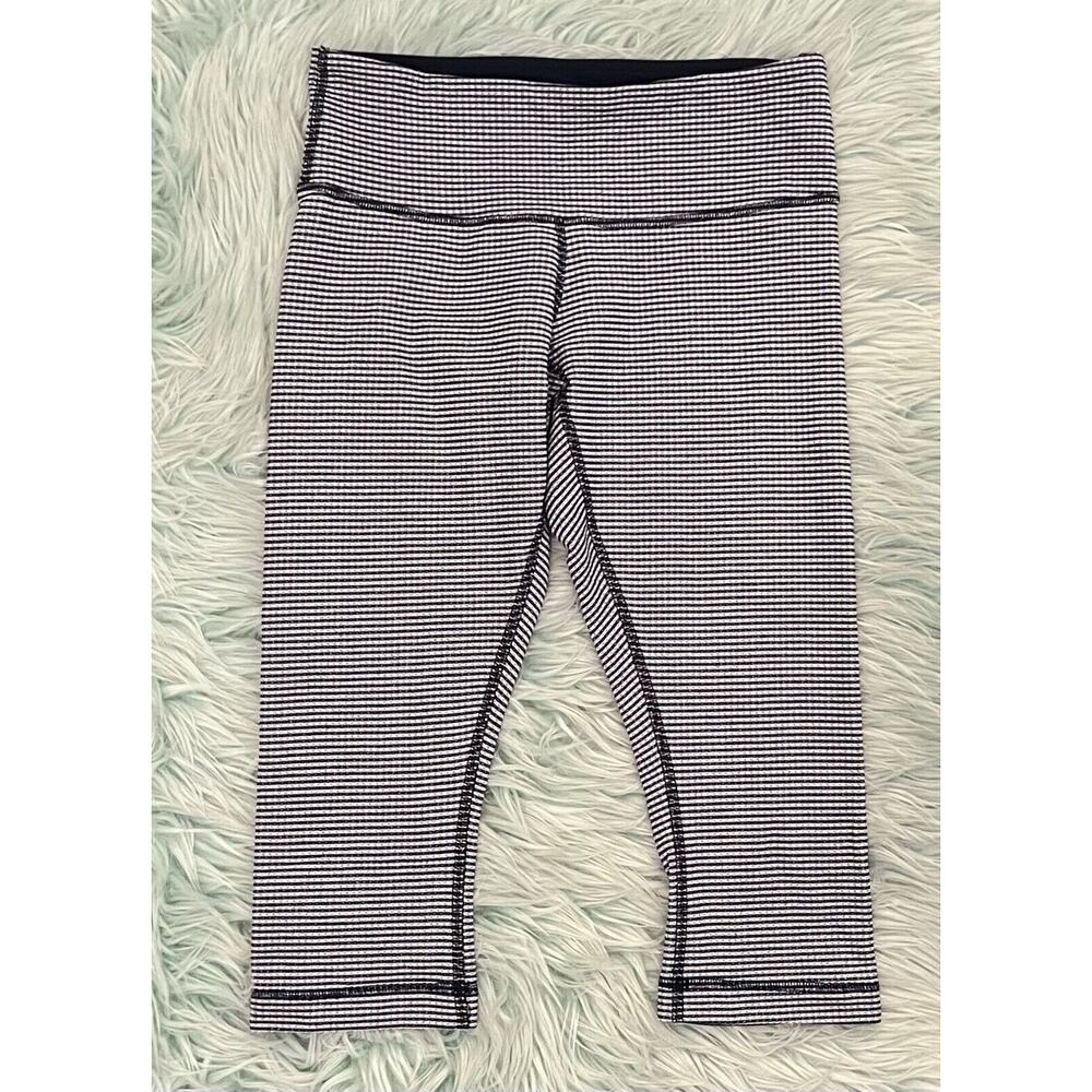 Lululemon Wunder Under Cropped Leggings Size 4 Navy Blue White Gingham Crop